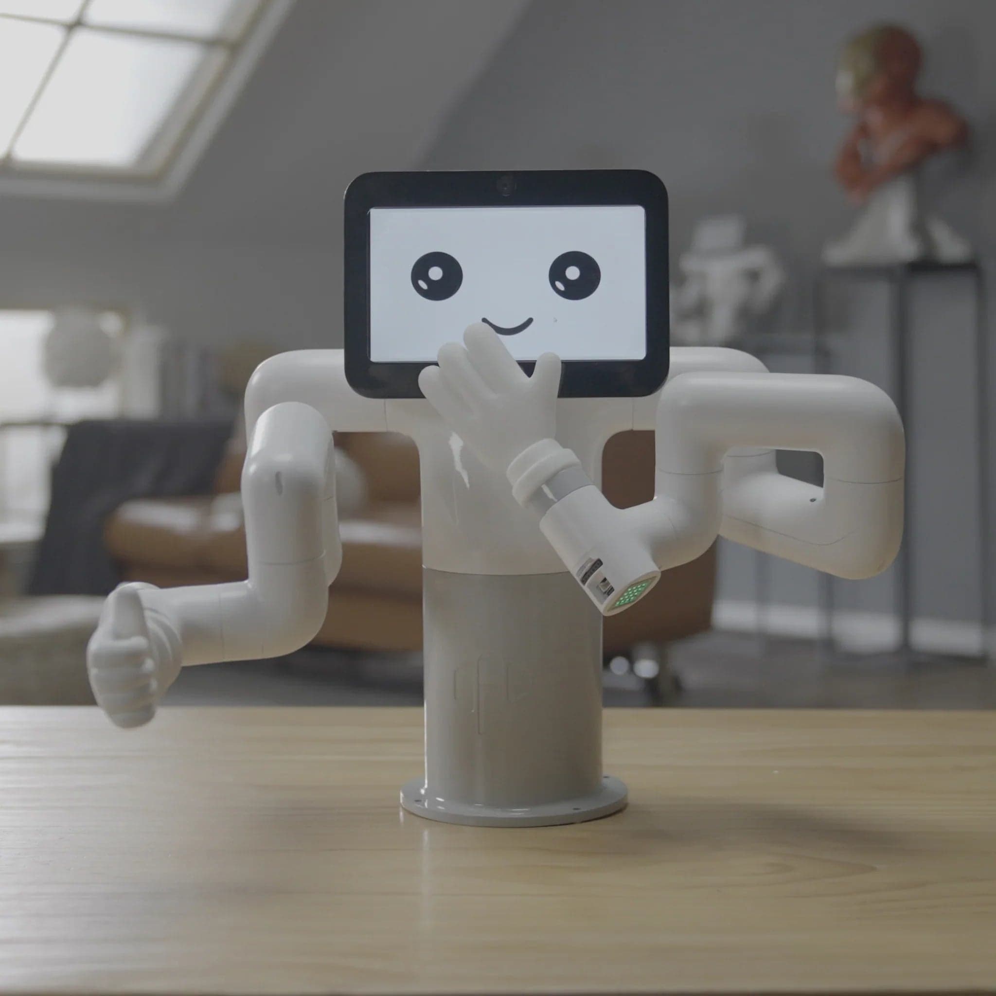 myBuddy280 — myBuddy 280 Pi — manufacturer reference; decorative hands and background objects not included in base price